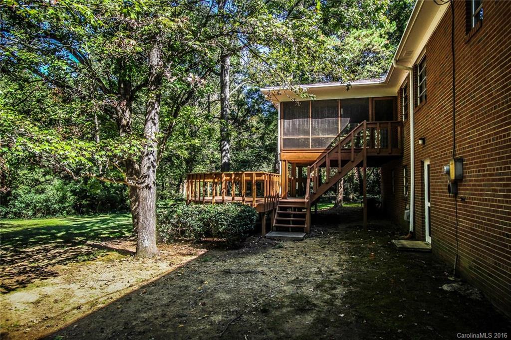 Marlwood Acres - Residential