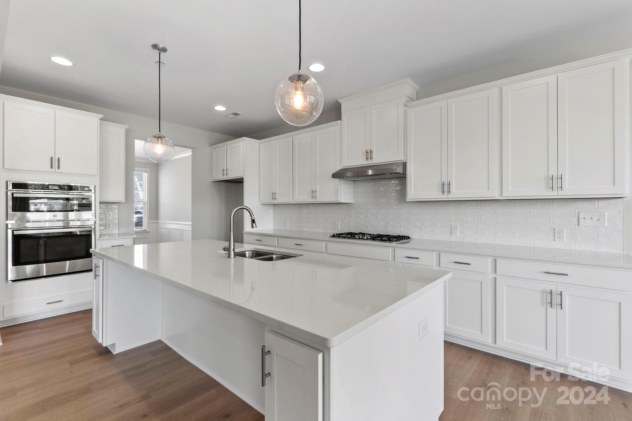 The Estates at Sugar Creek - Residential