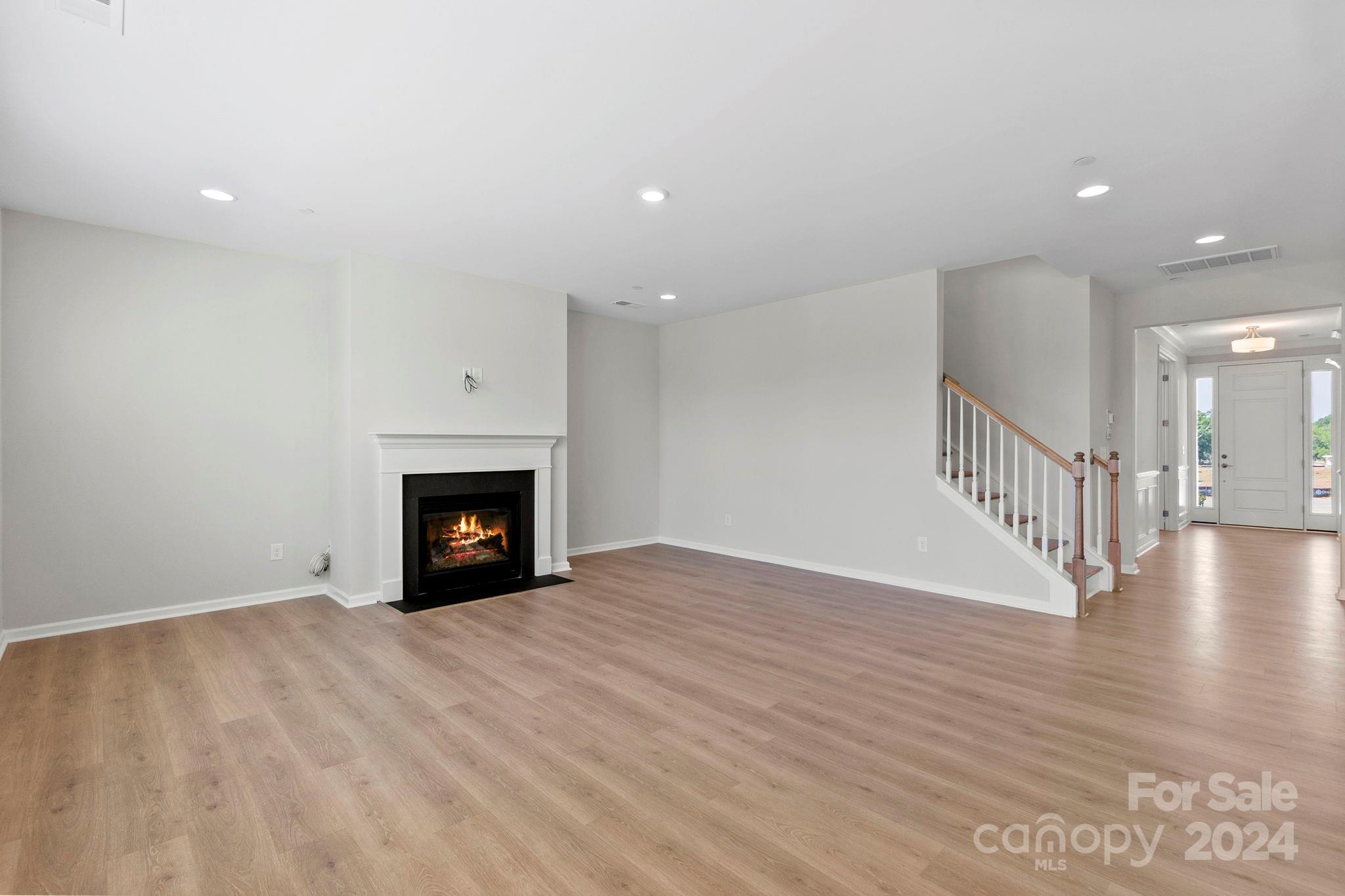 The Estates at Sugar Creek - Residential