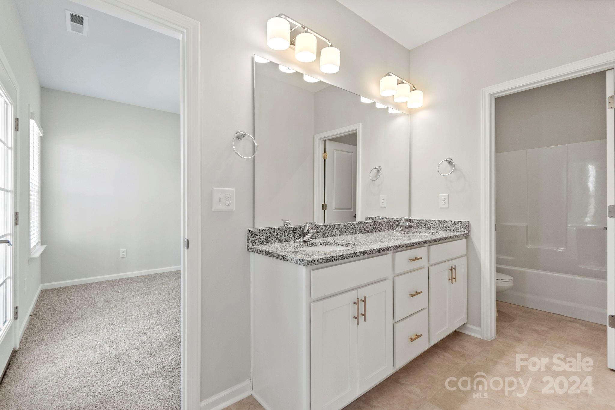 The Estates at Sugar Creek - Residential