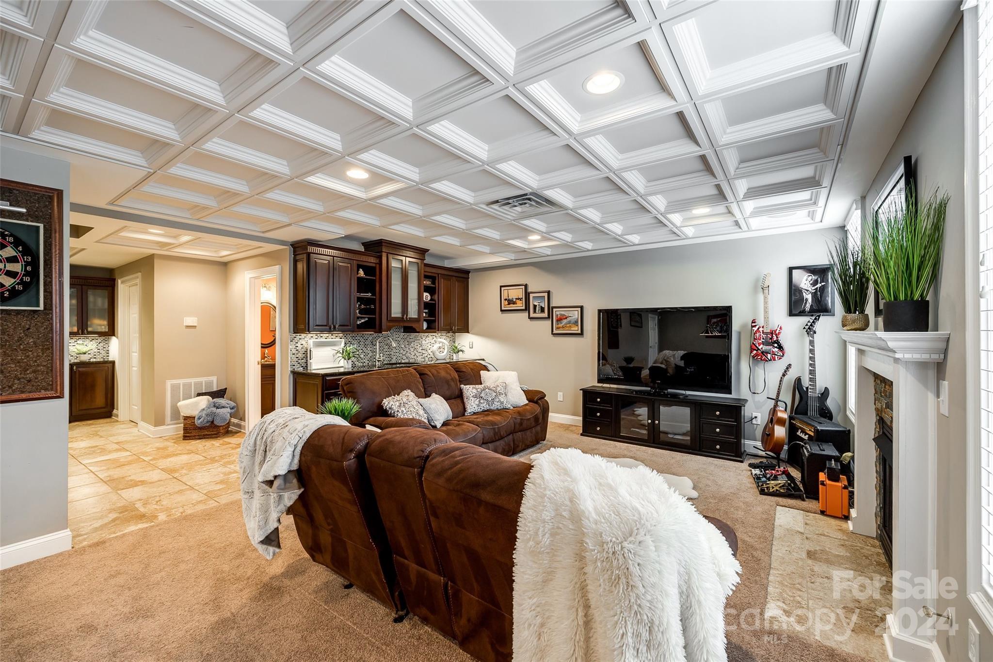 Lakeshore - Residential