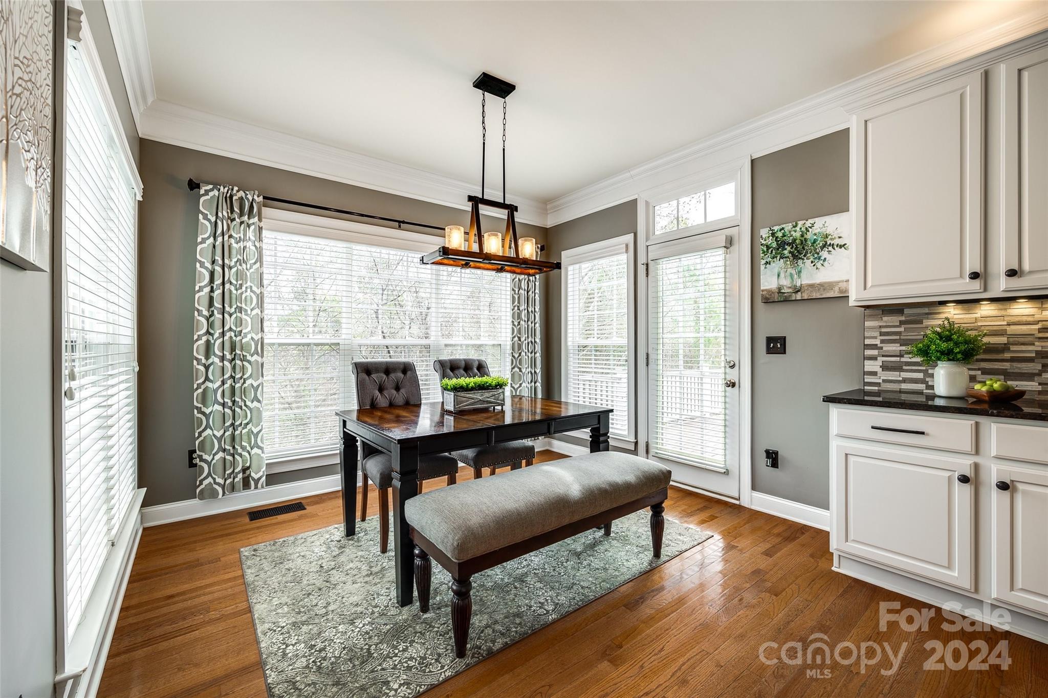 Lakeshore - Residential