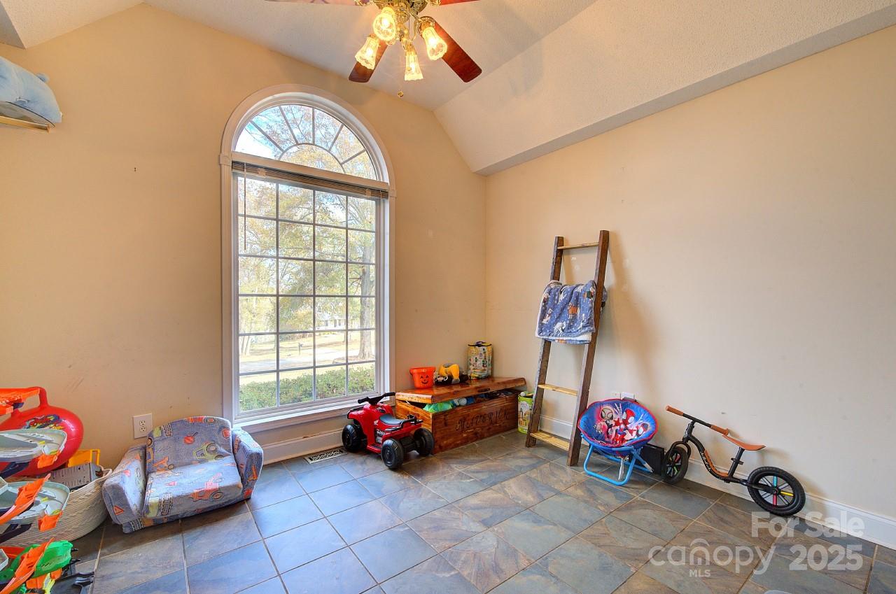 Sequoyah Vineyards - Residential