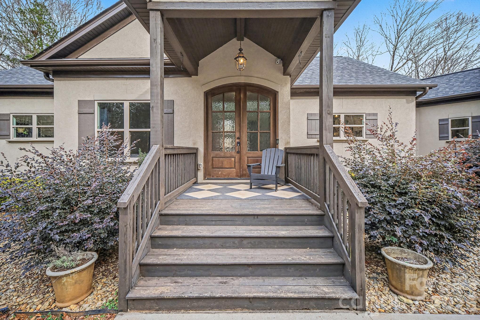 1560 Shinnville Road