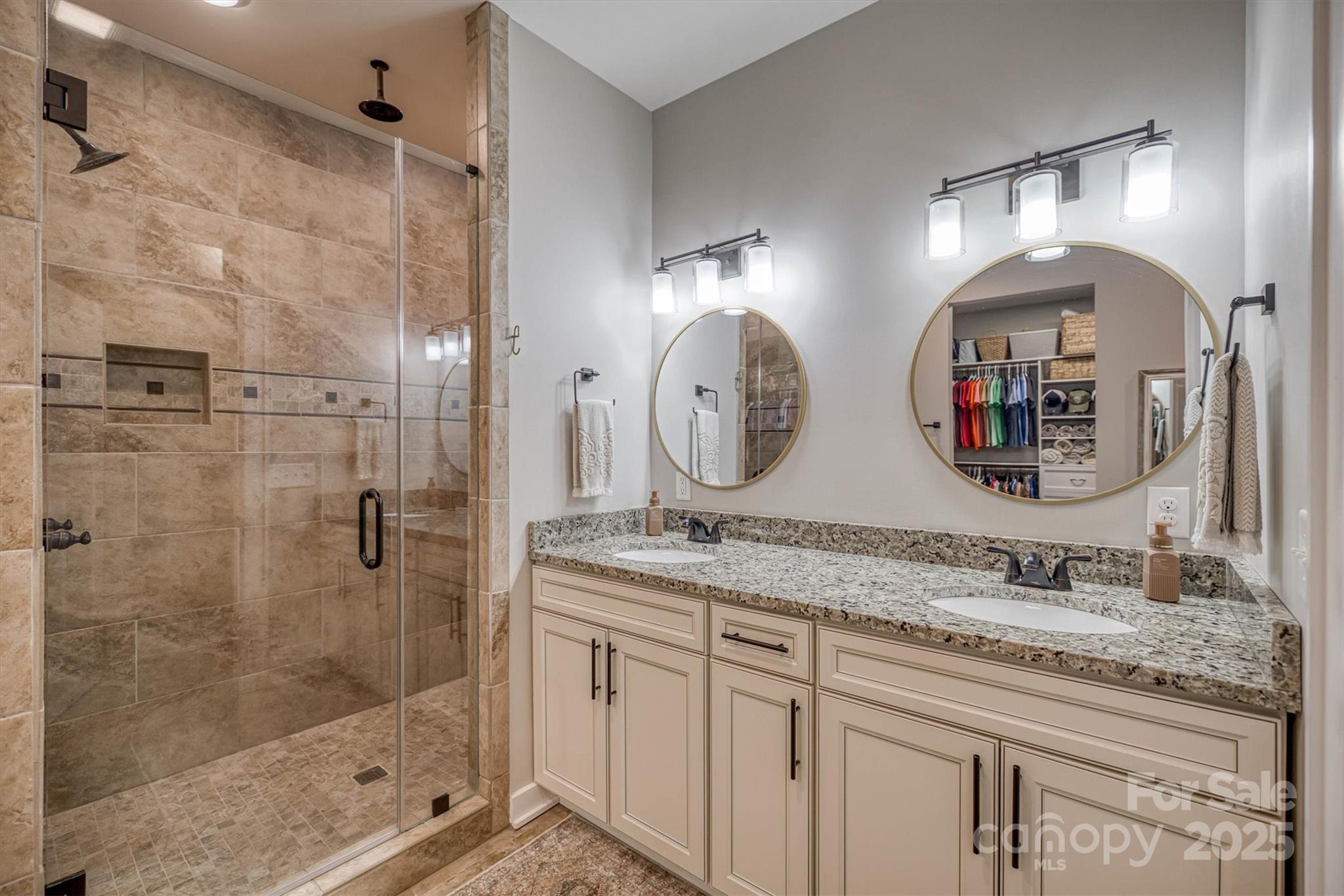 Leeward Point - Residential