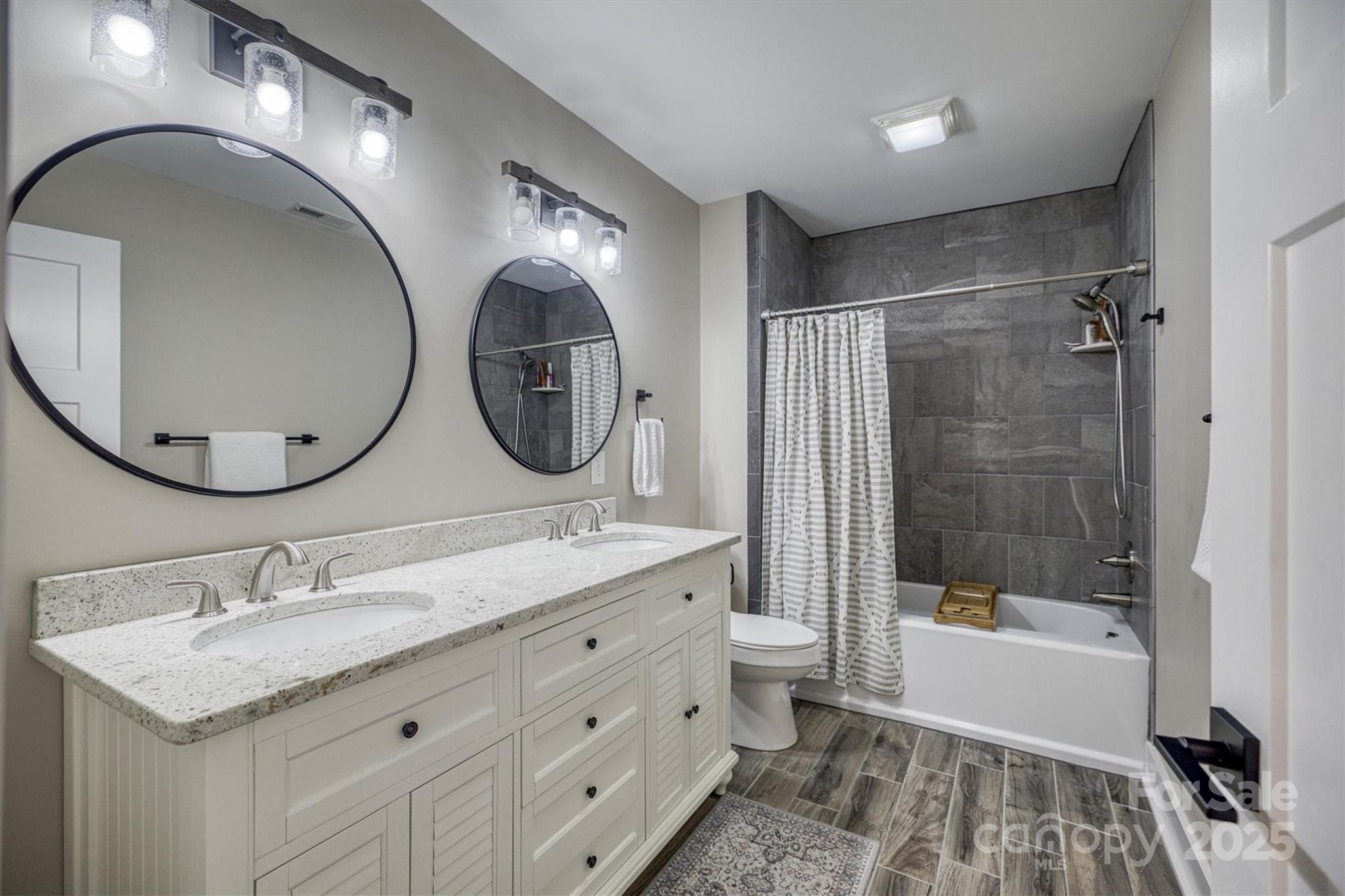 Leeward Point - Residential