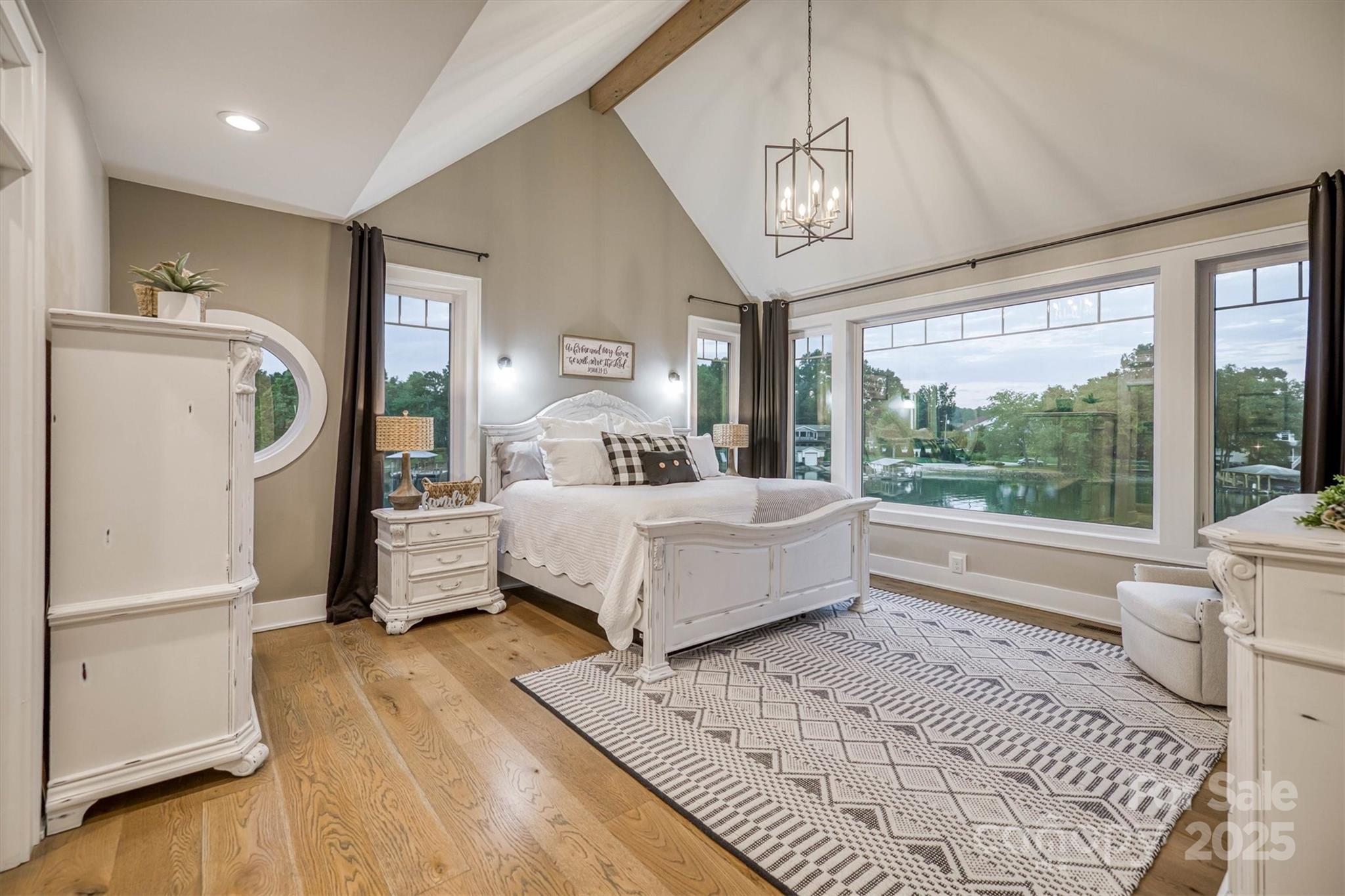 Leeward Point - Residential