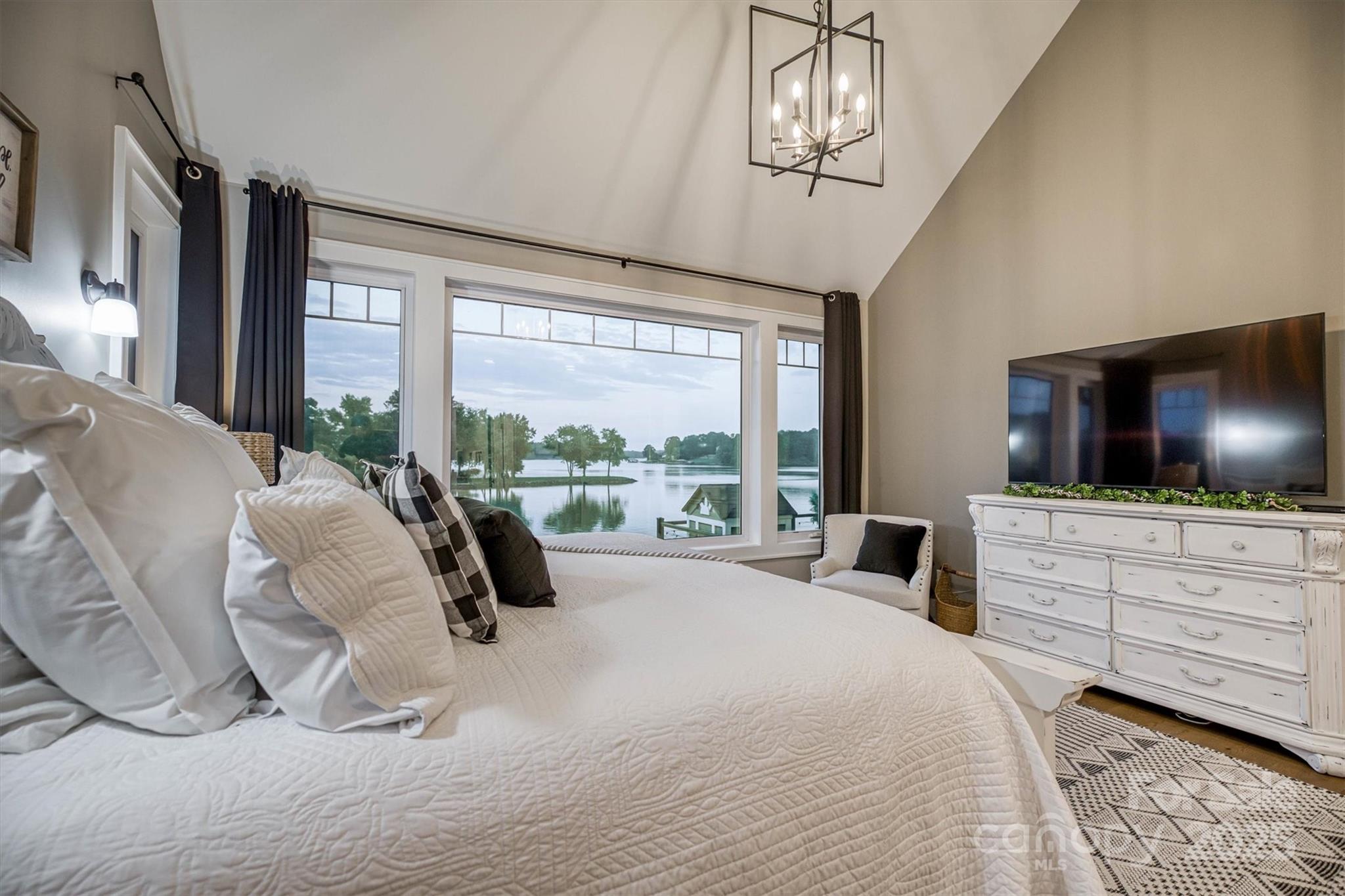 Leeward Point - Residential