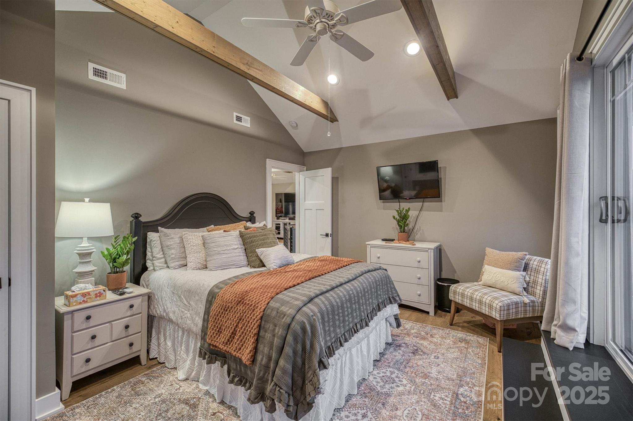 Leeward Point - Residential