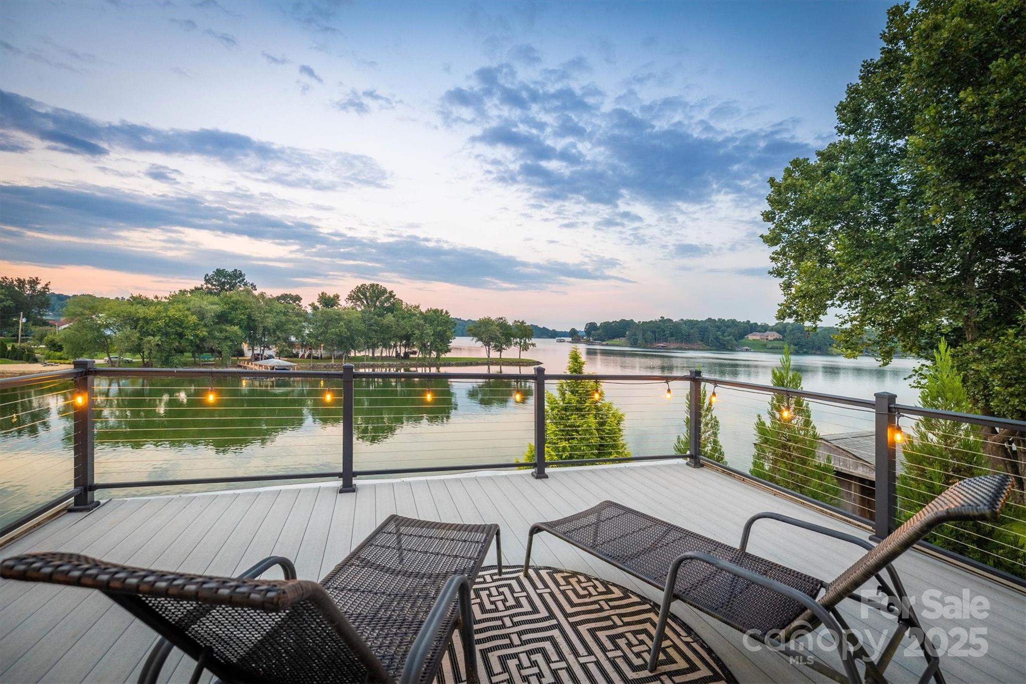 Leeward Point - Residential