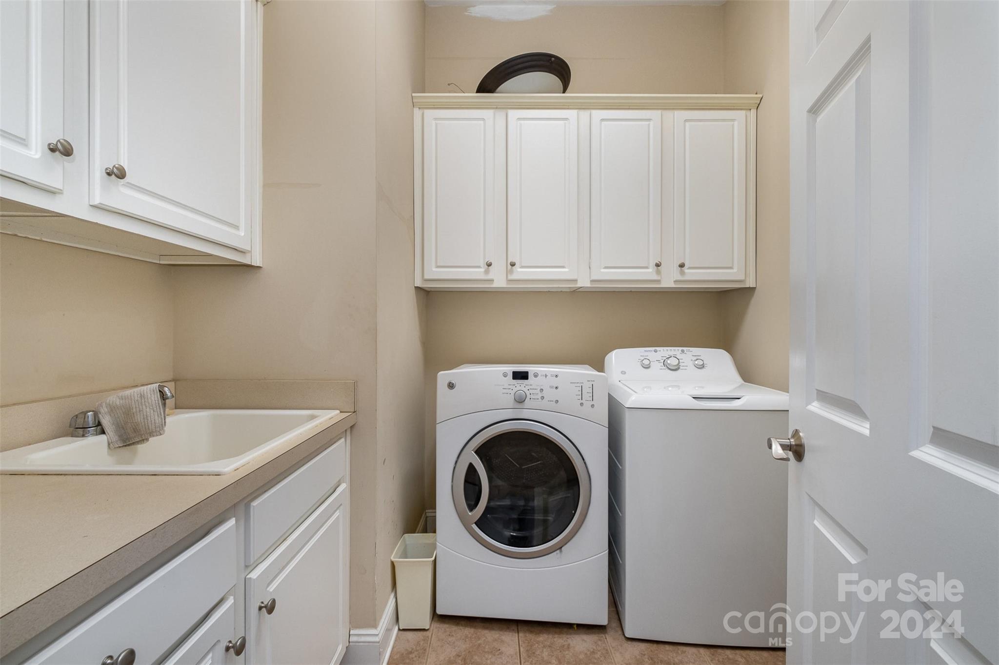 Regent Park - Residential