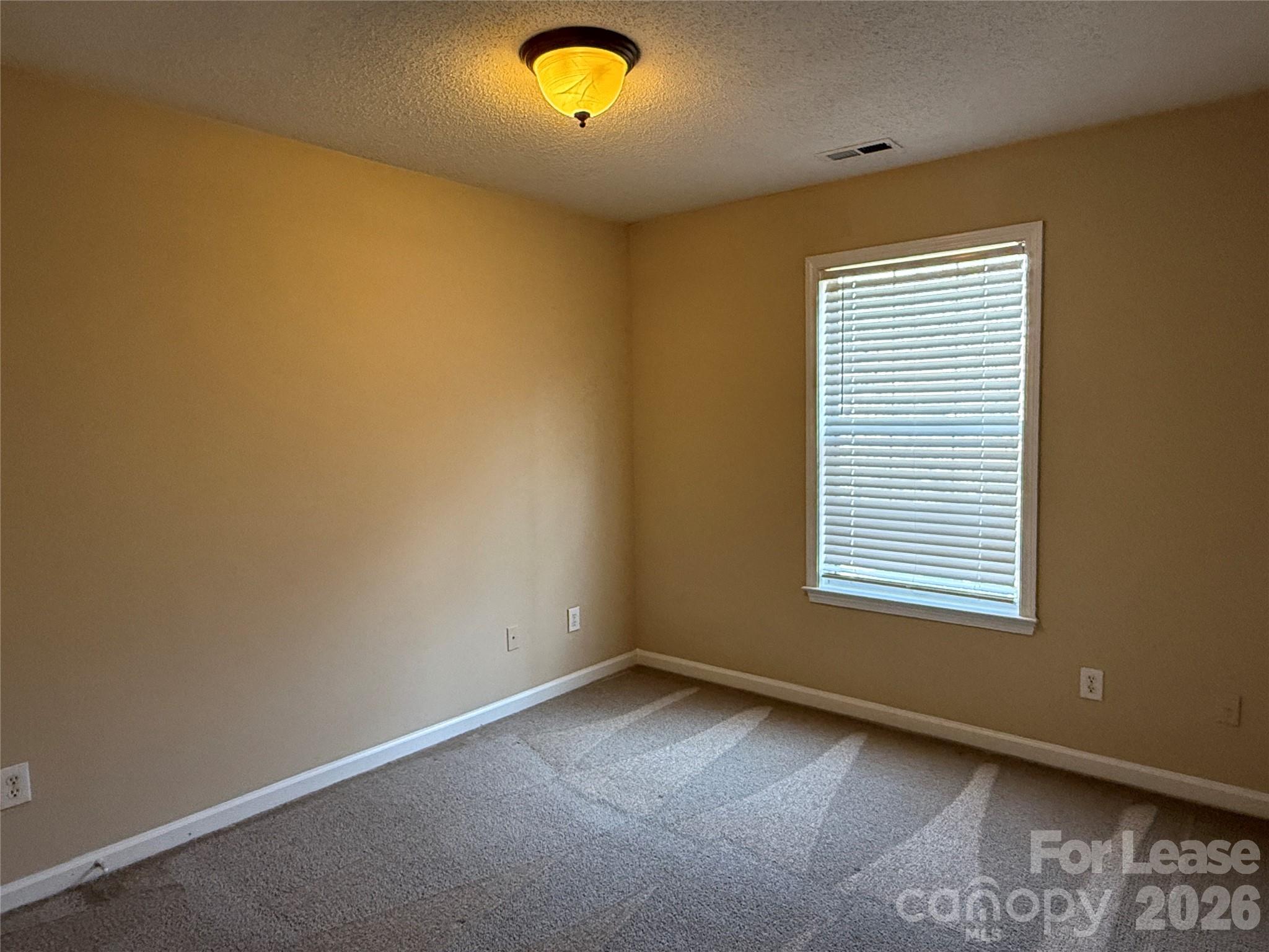 Highland Creek - Residential Lease