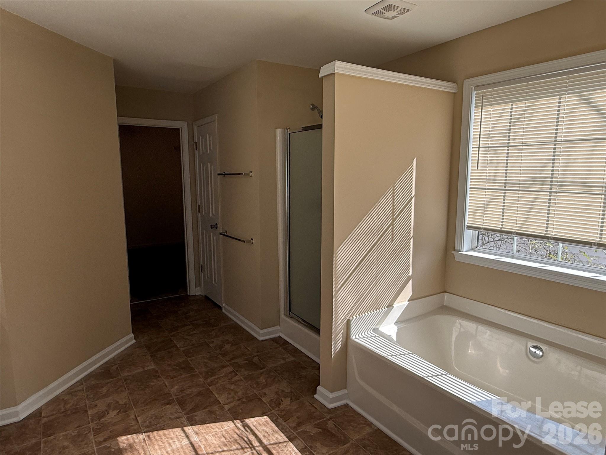 Highland Creek - Residential Lease