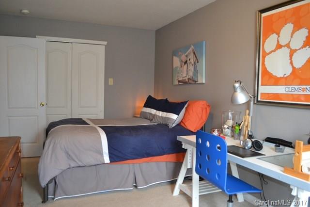 Clover Meadows - Residential