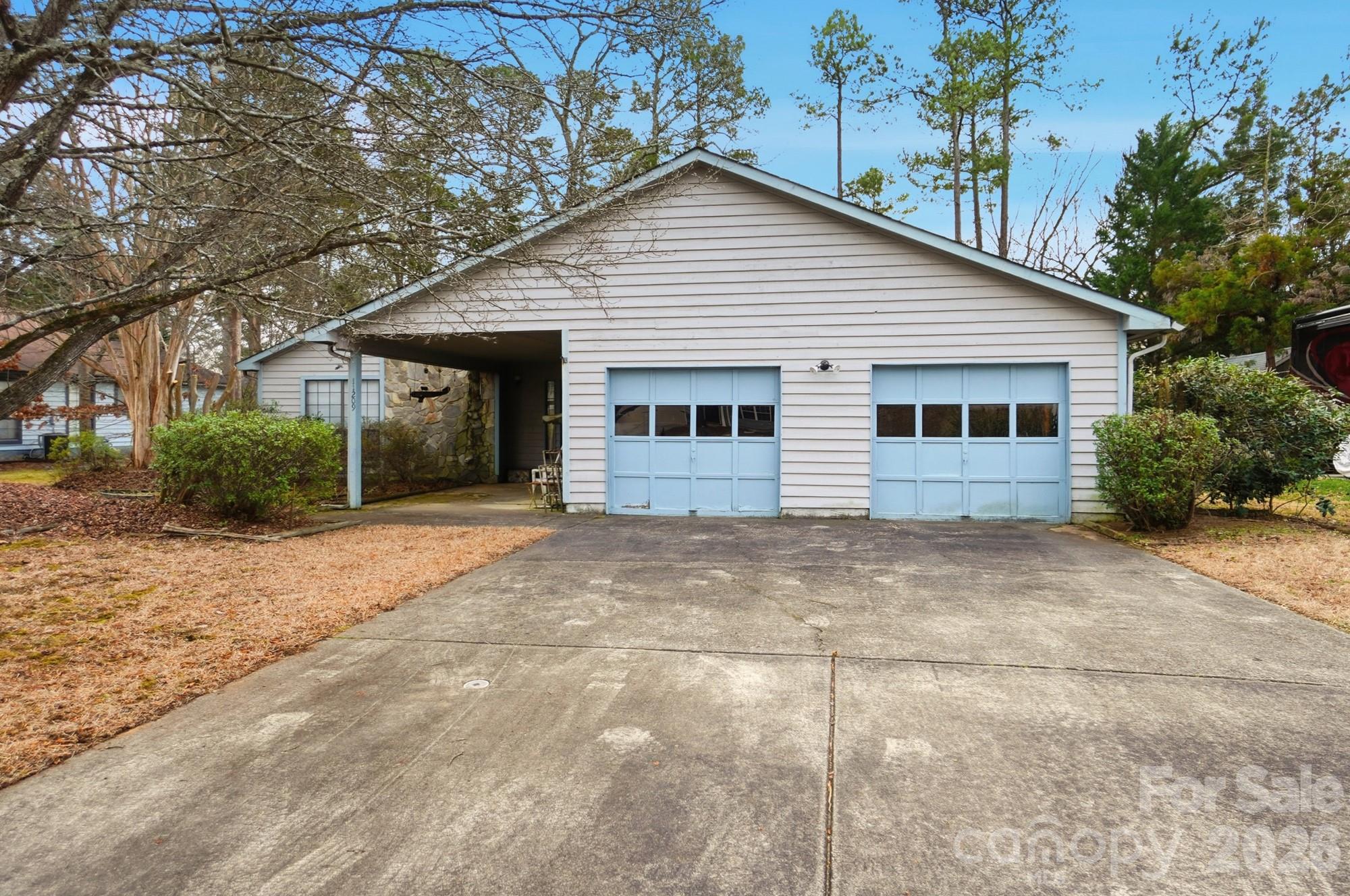 11209 Snapfinger Drive