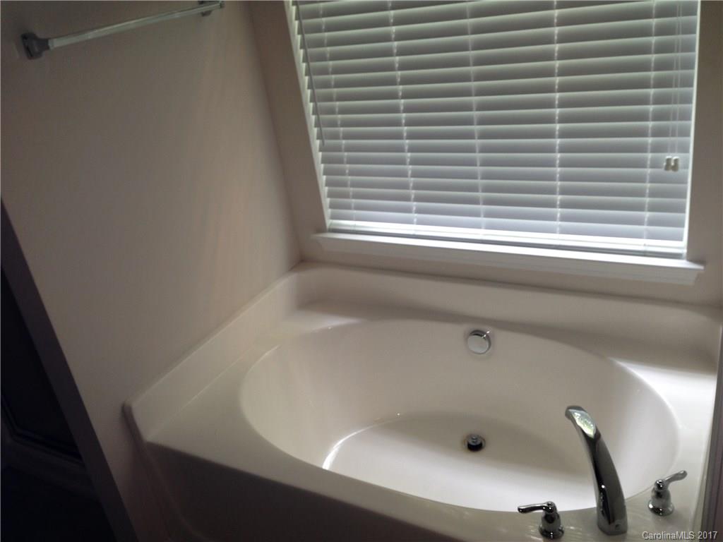 Blakeney Preserve - Residential Lease