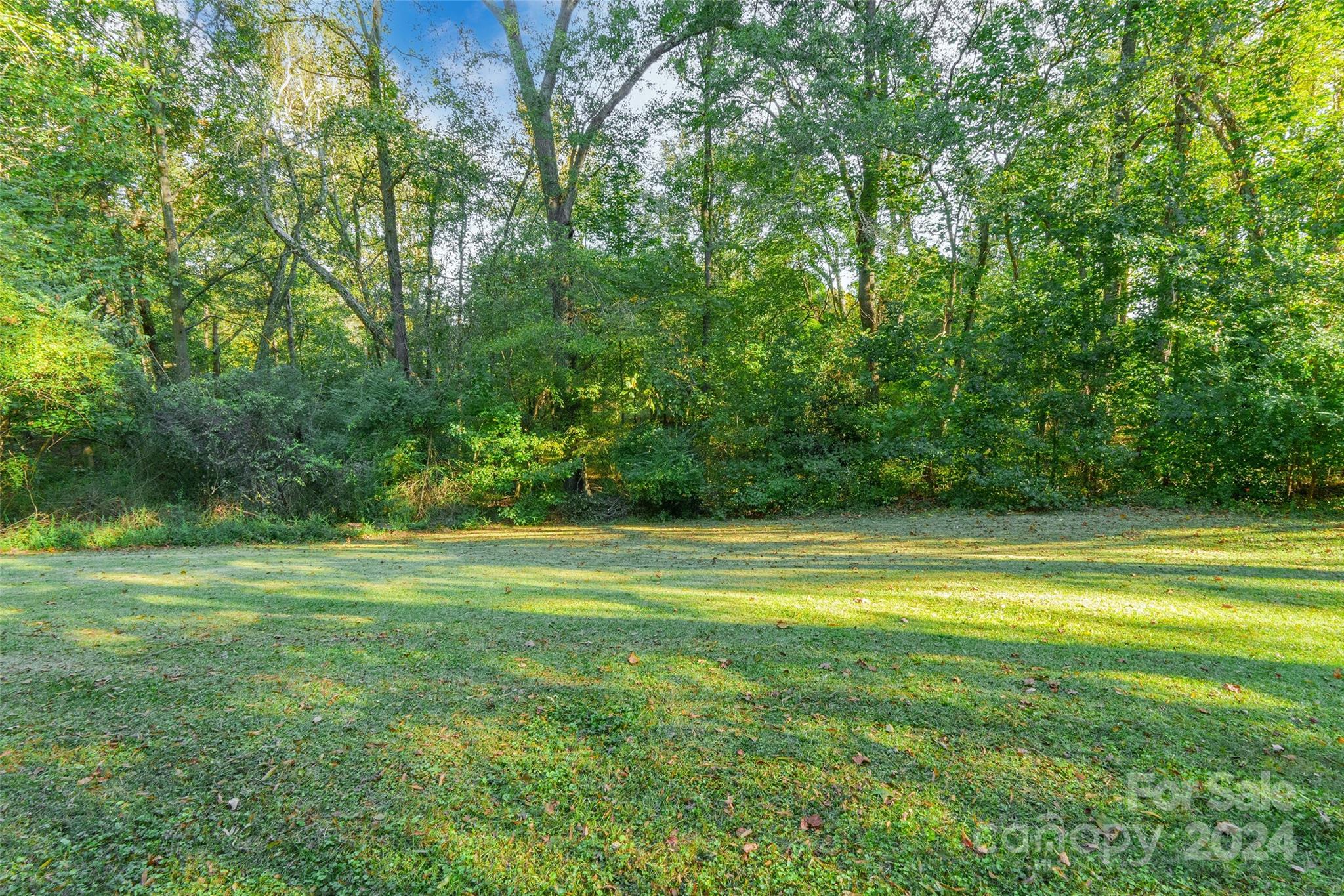 Camelot Woods - Residential