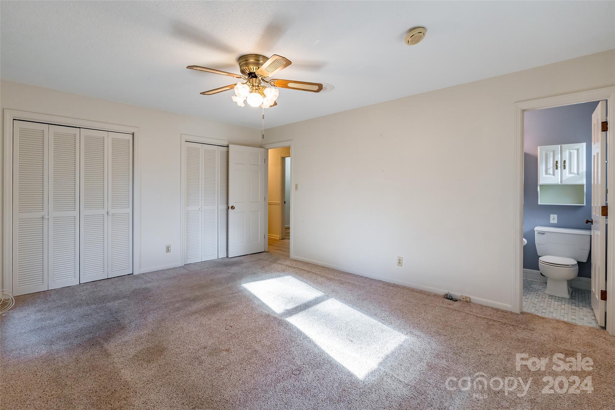 Camelot Woods - Residential