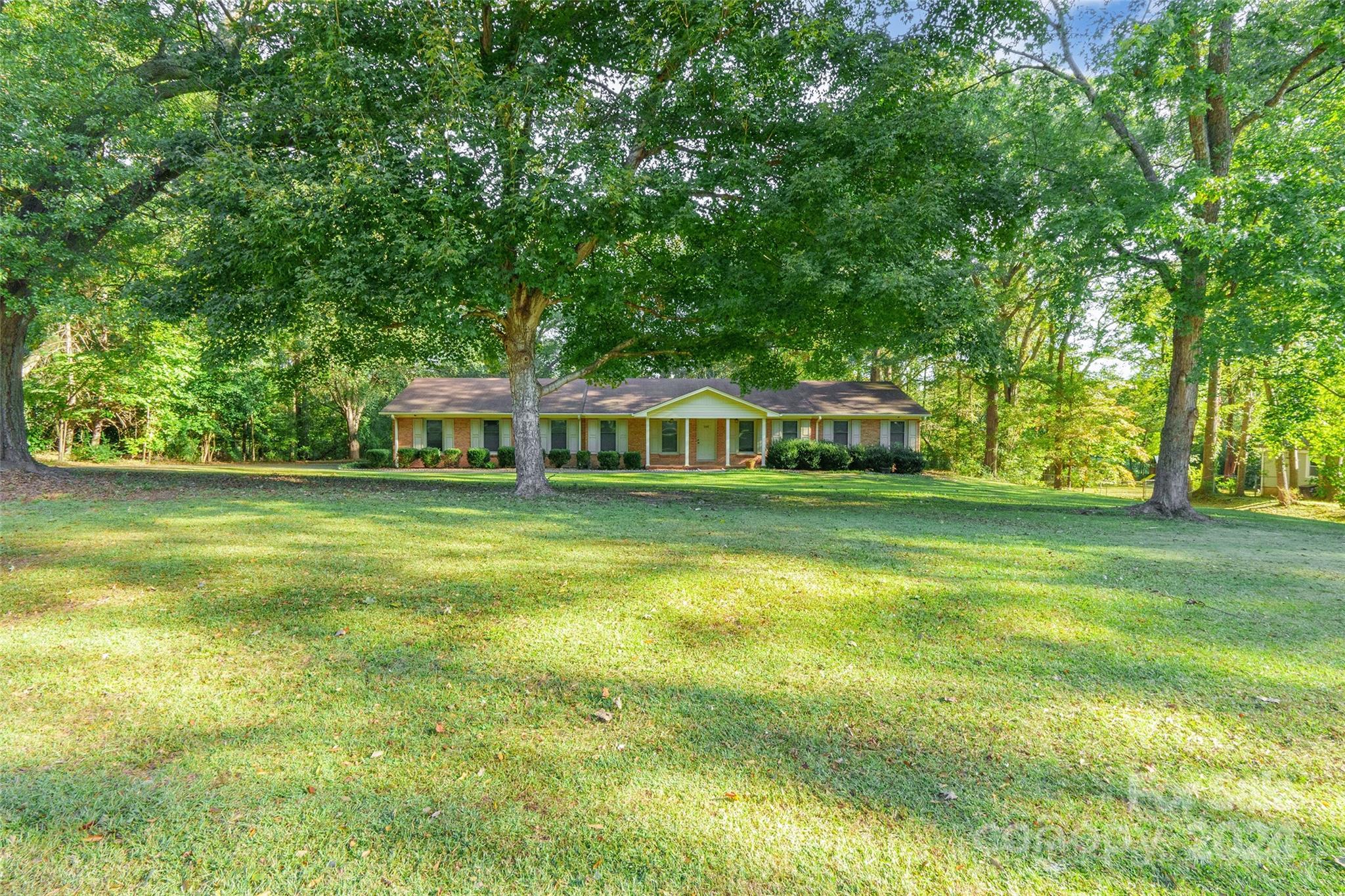 Camelot Woods - Residential