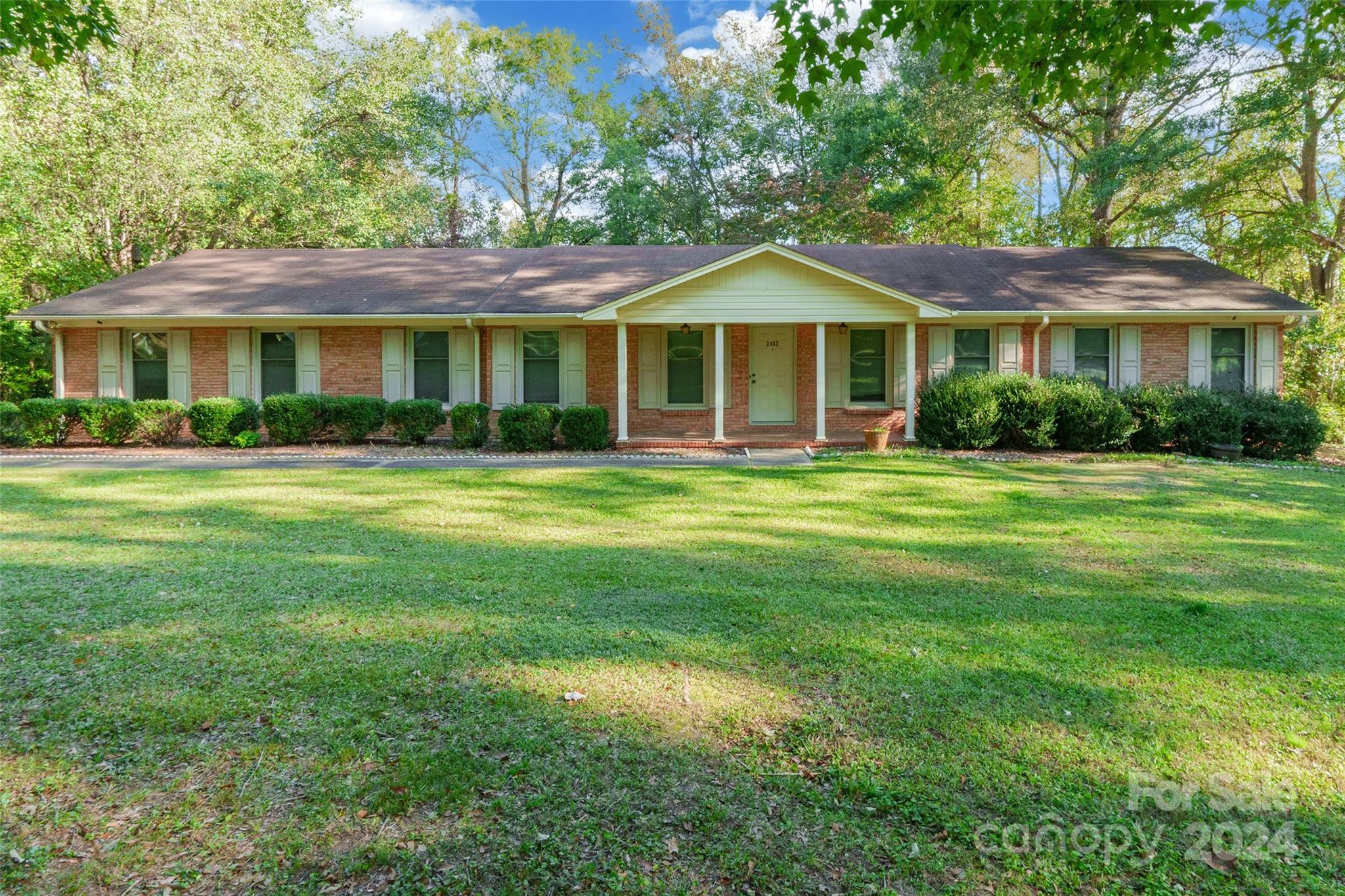 Camelot Woods - Residential