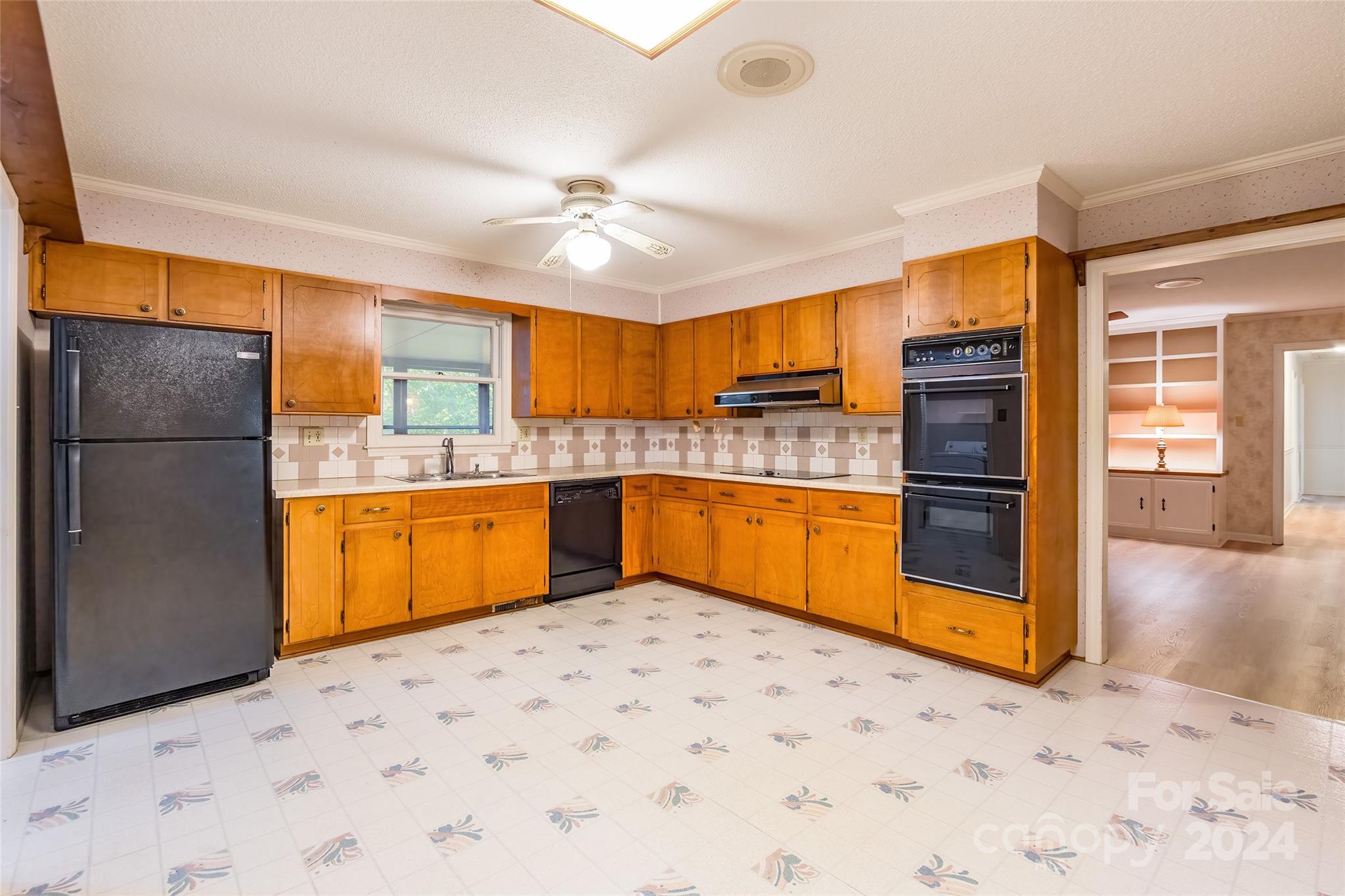 Camelot Woods - Residential