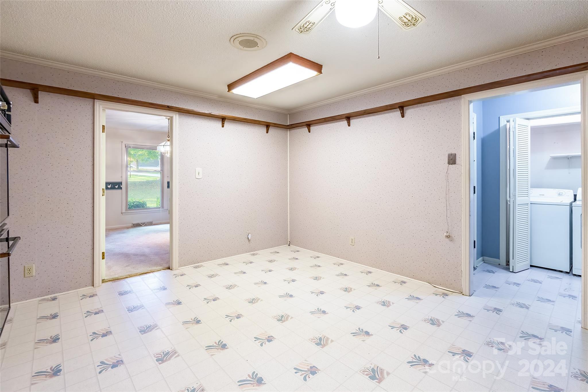 Camelot Woods - Residential