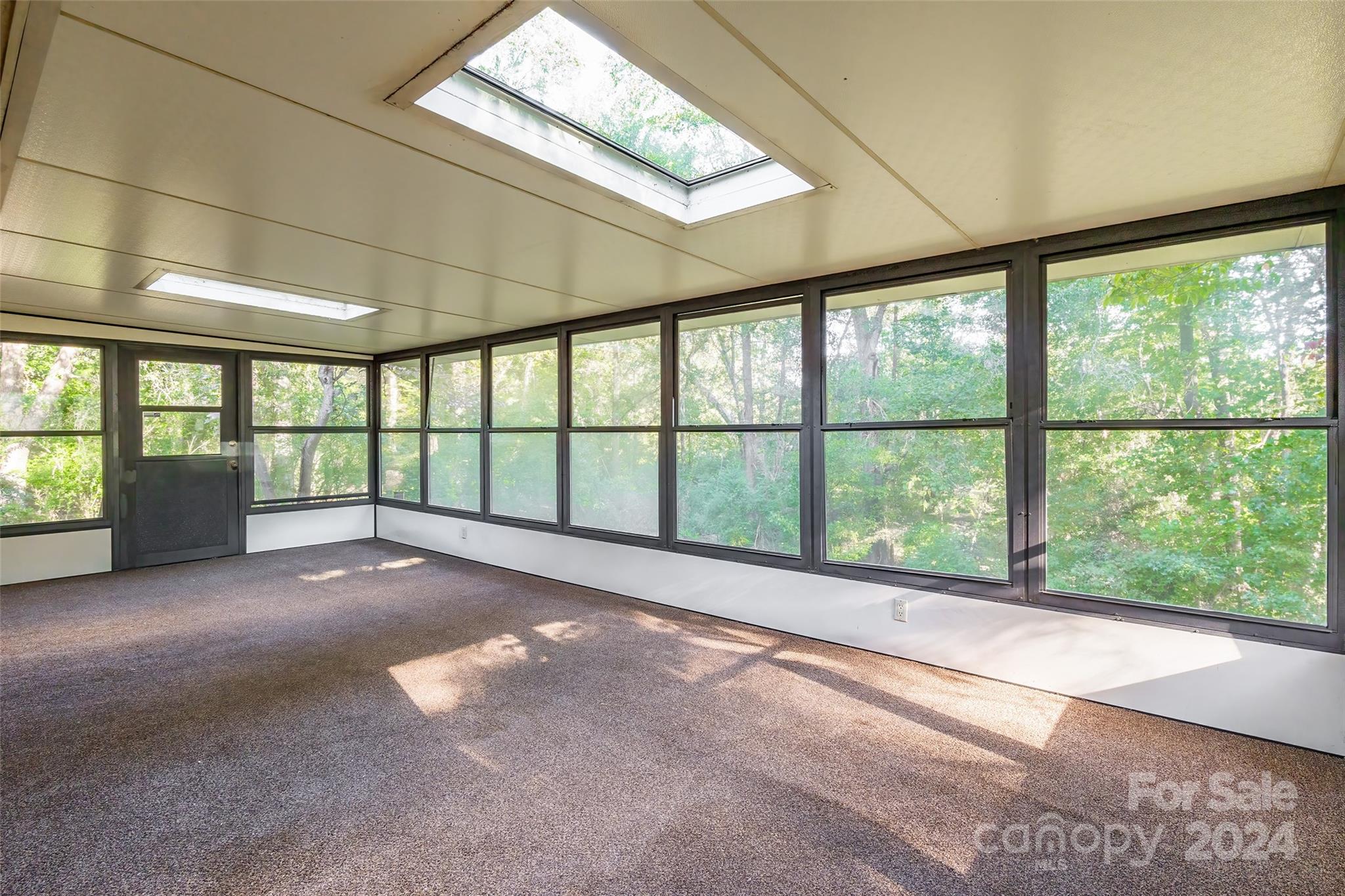 Camelot Woods - Residential