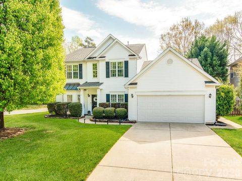 Photo of 2536 Sandy Ridge Lane, Matthews, NC 28105 (MLS # 4351439)