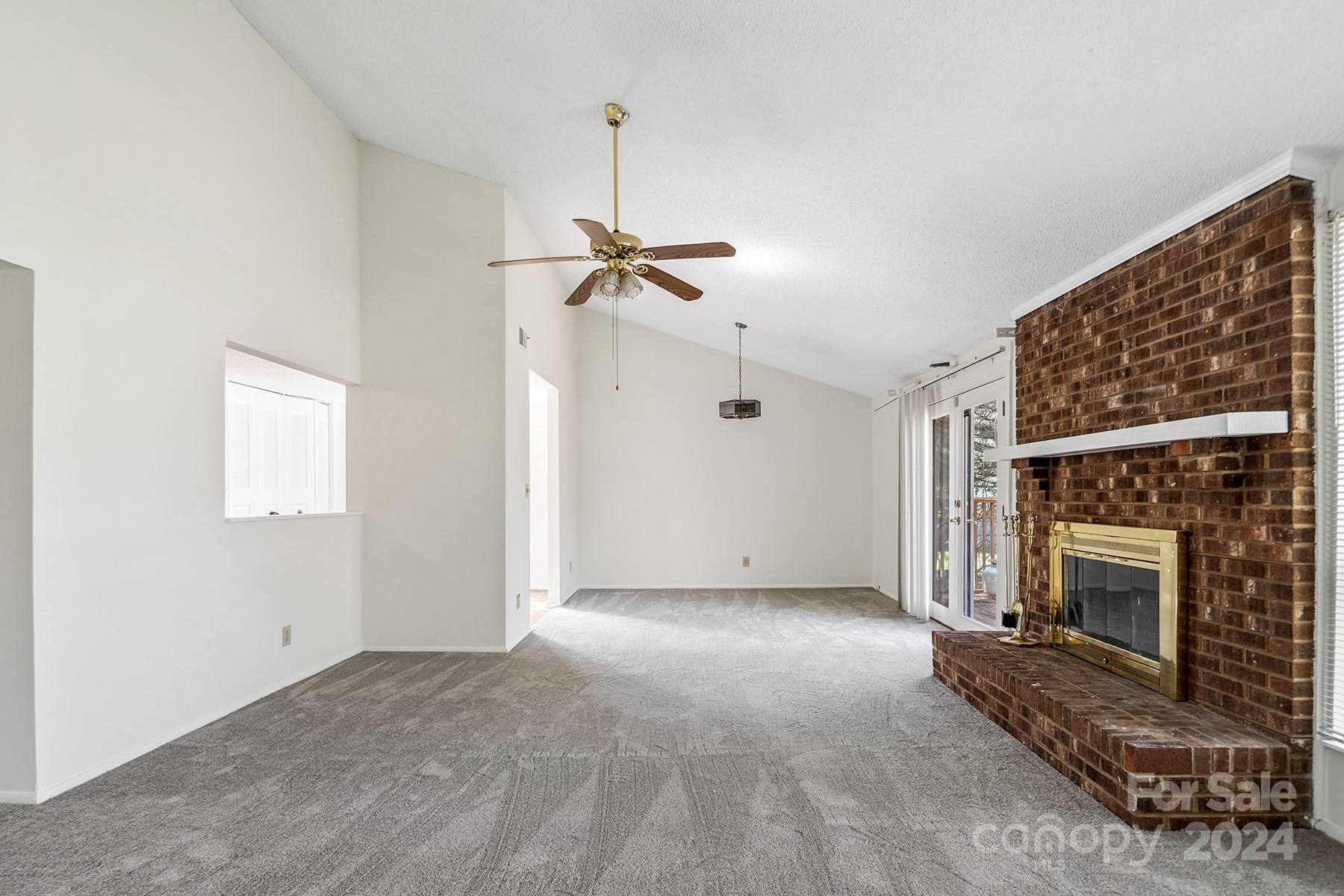 Shadow Lake - Residential