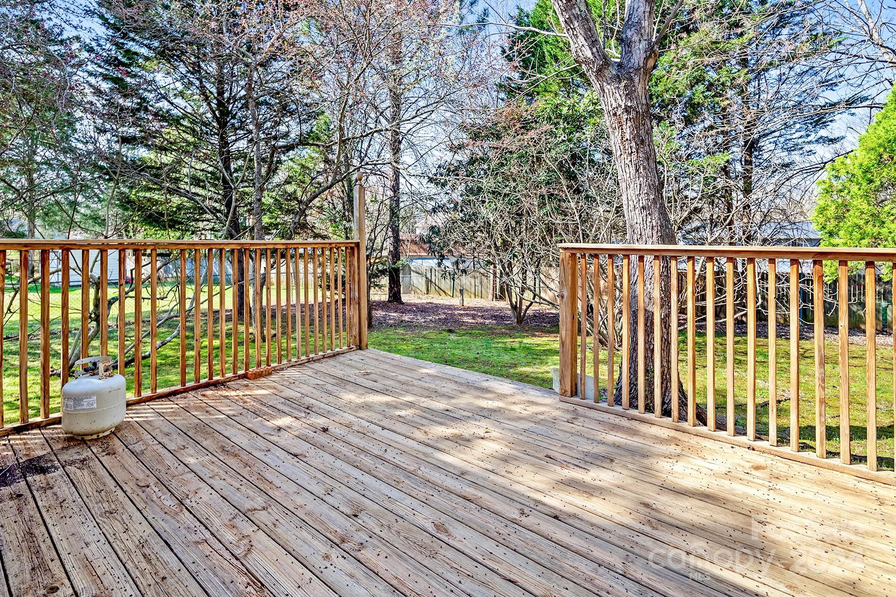 Shadow Lake - Residential