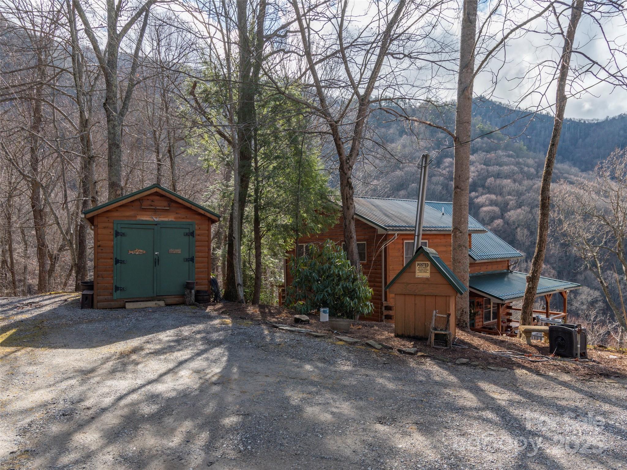 Maggie Overlook - Residential