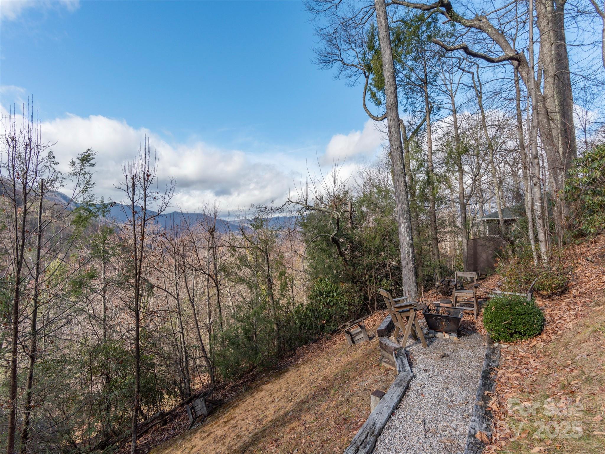 Maggie Overlook - Residential