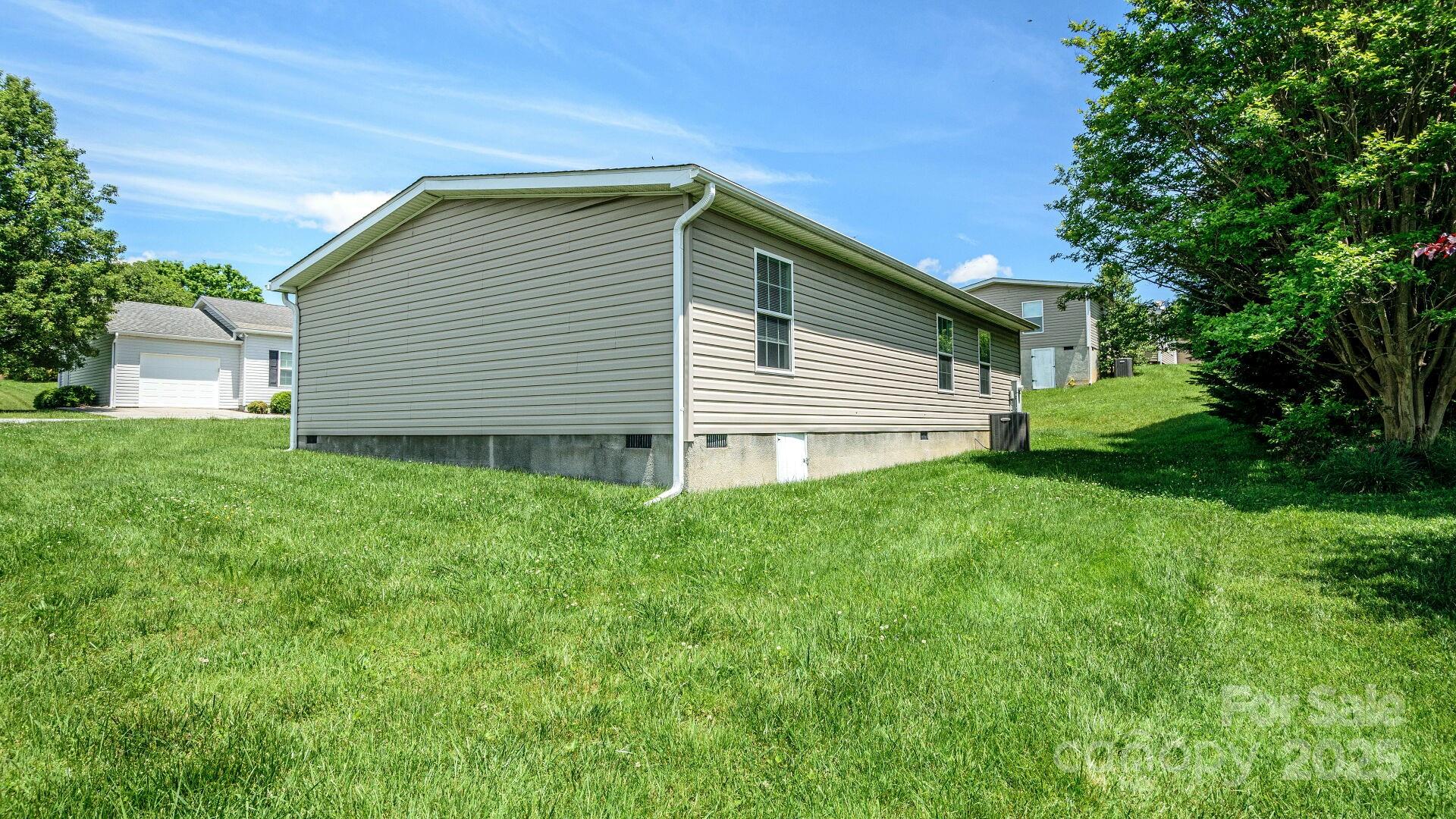 2 N Frederick Lane