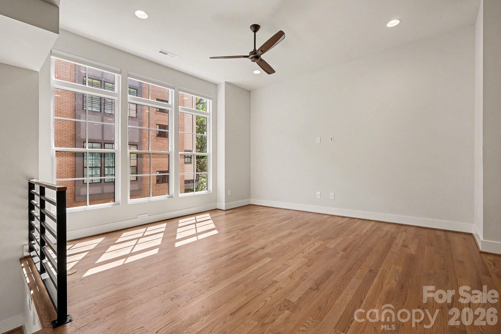 Glenn Abbey - Residential