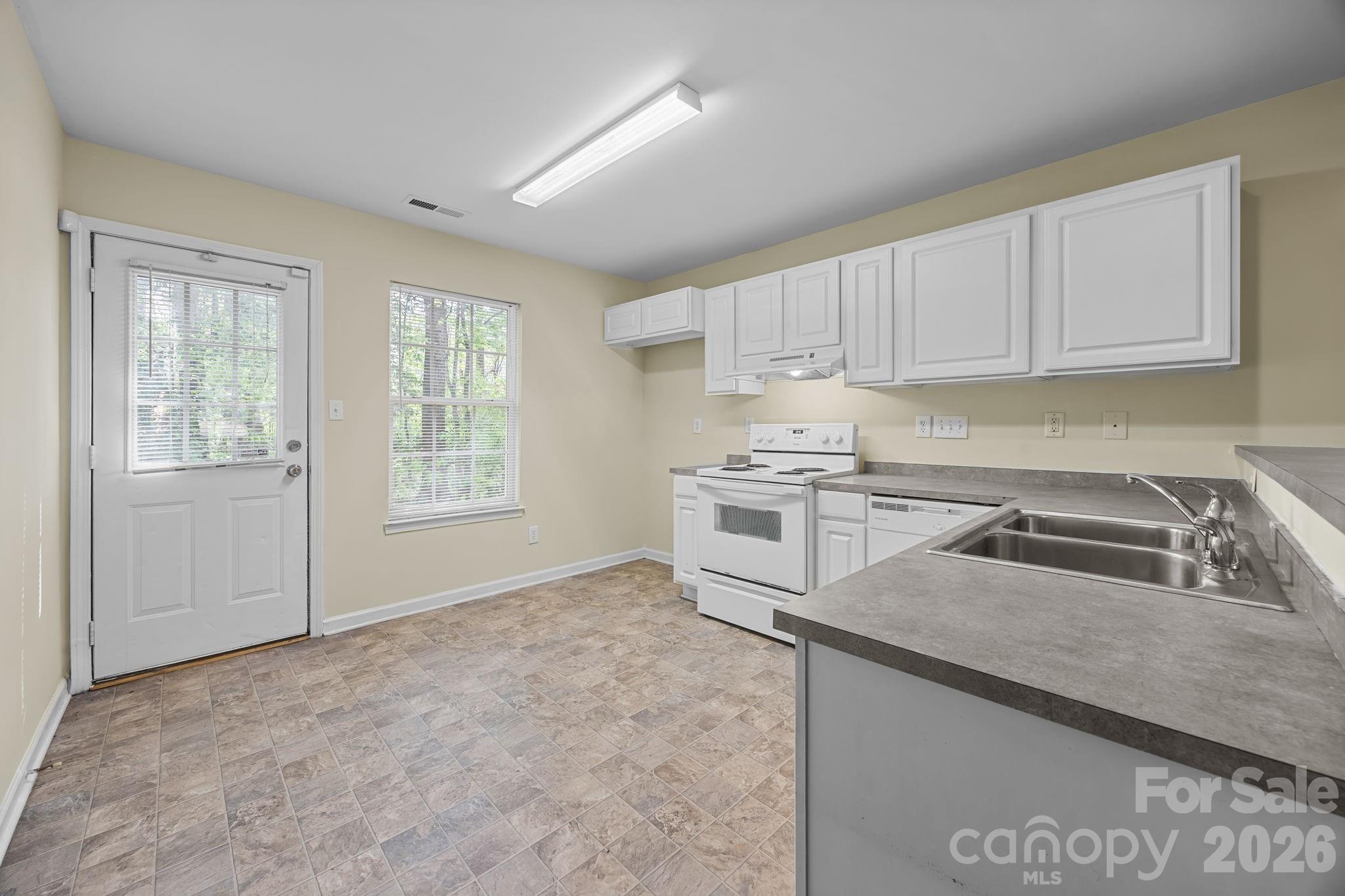 Sunset Park - Residential