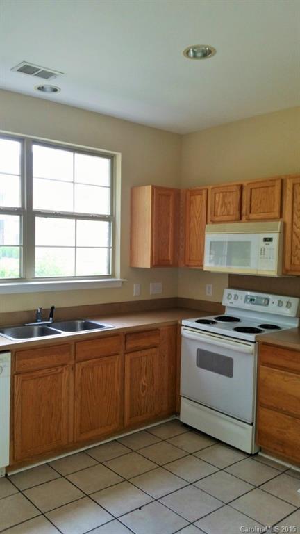 Michaels Landing - Residential Lease