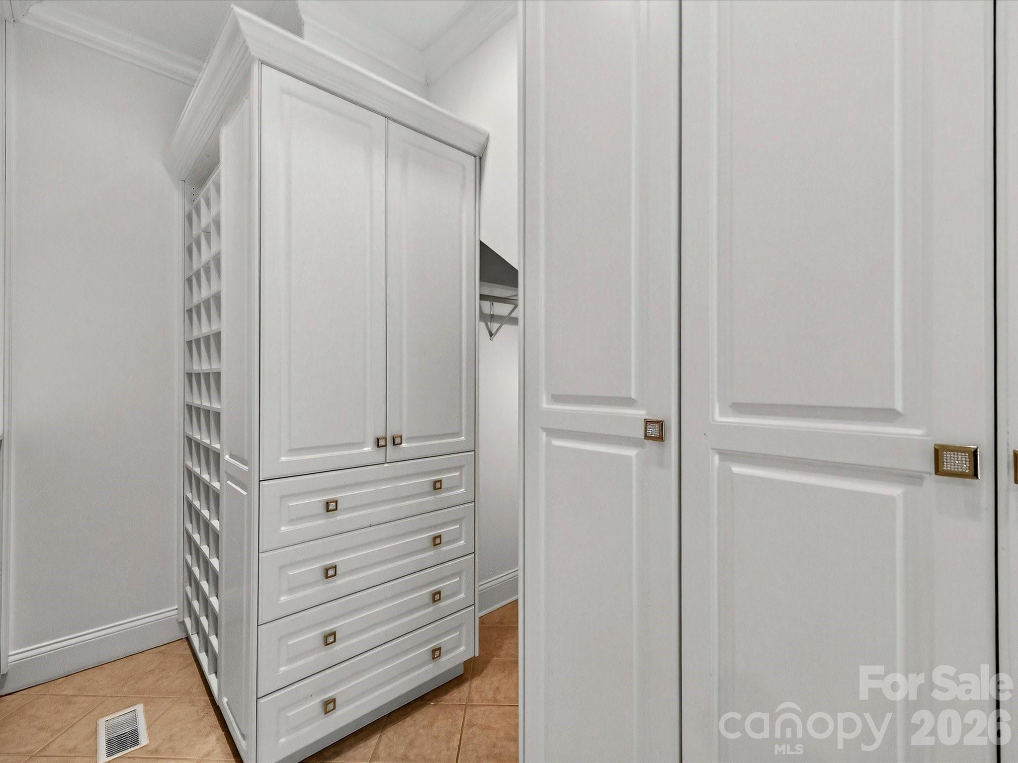 Wentworth - Residential