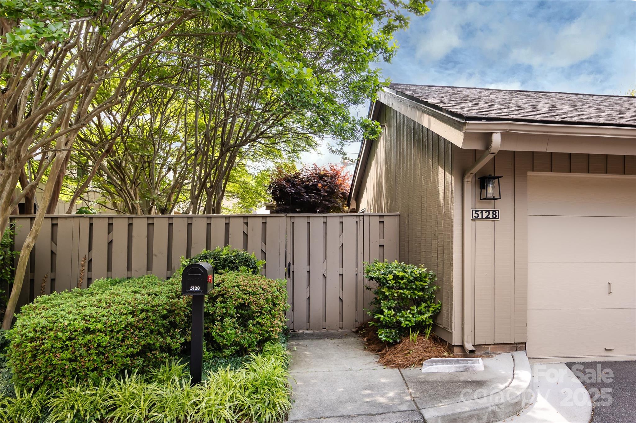 5128 Dunes Court