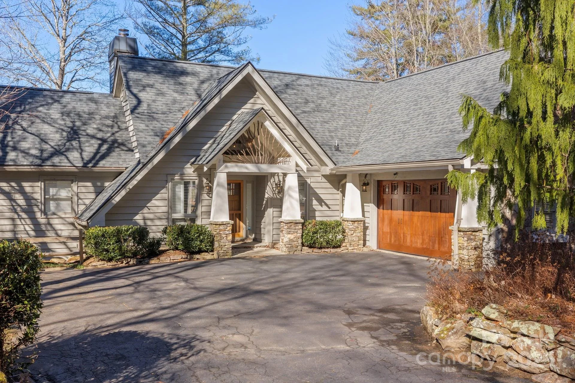 100 The Pinnacle Drive Unit 5, Sapphire, NC, 28774