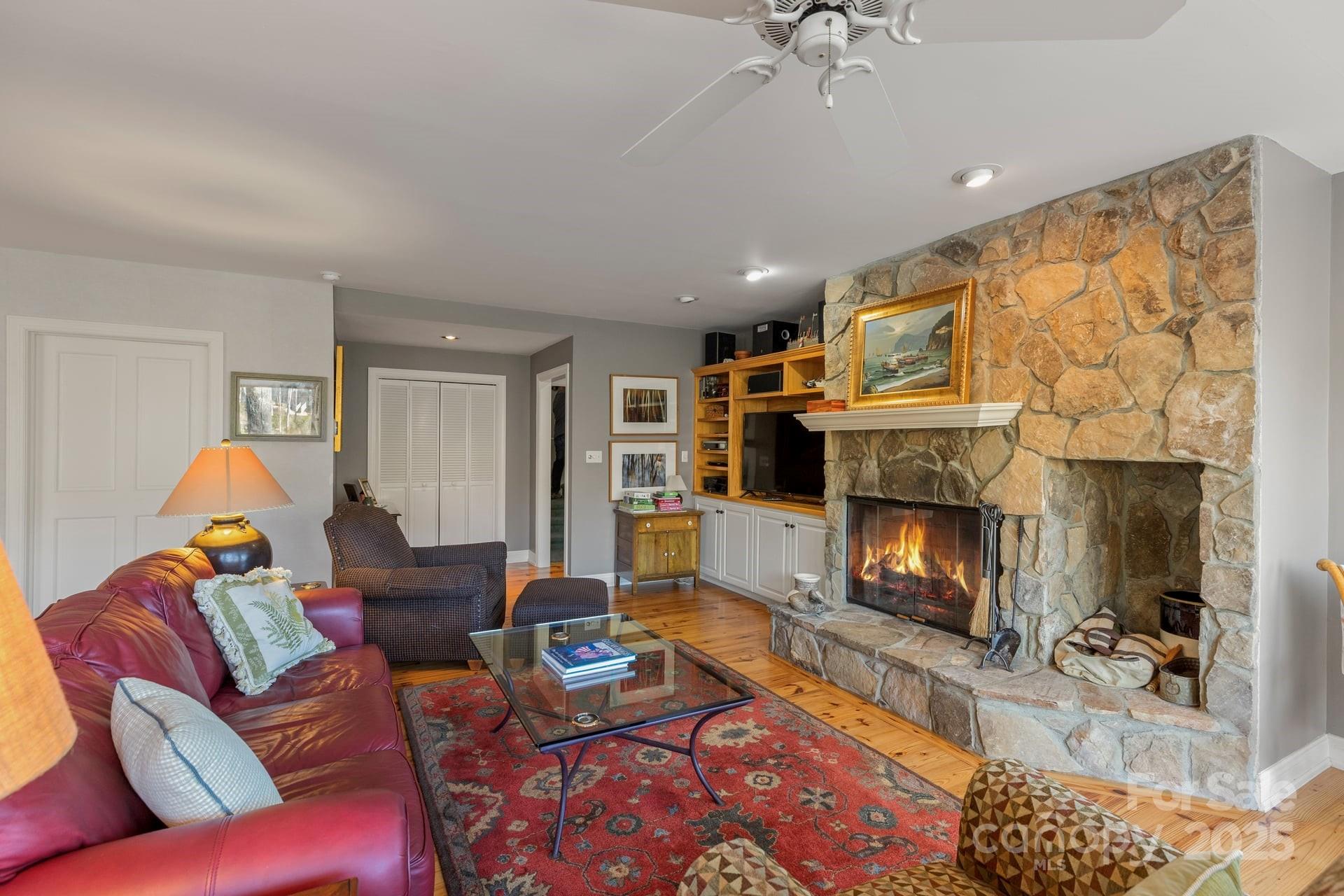 Burlingame - Residential