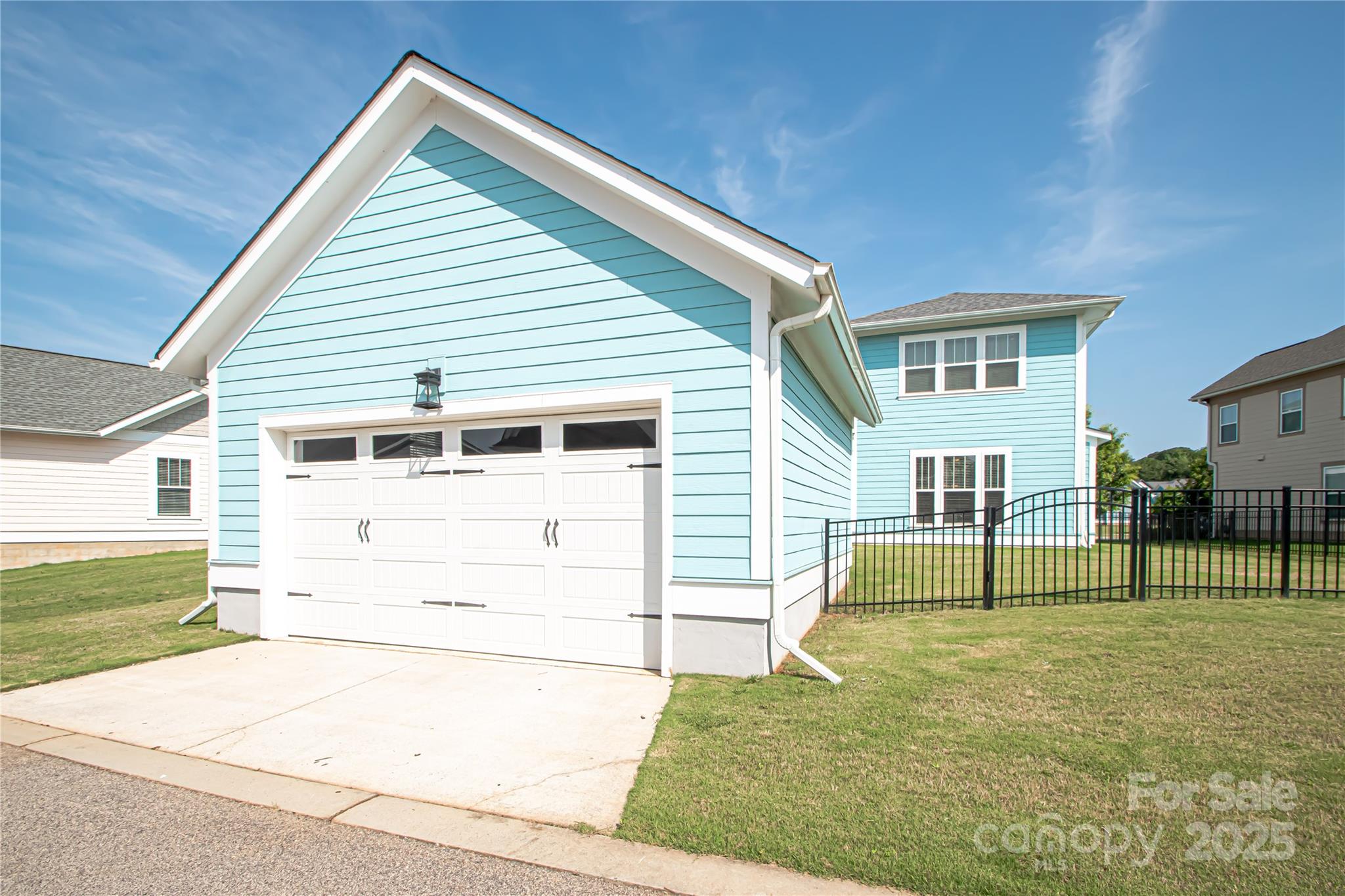 Riverwalk - Residential