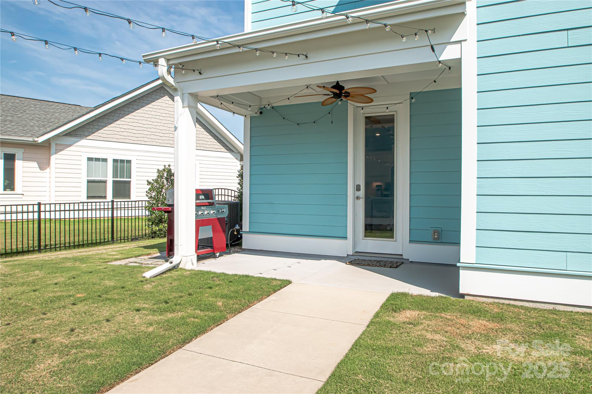 Riverwalk - Residential