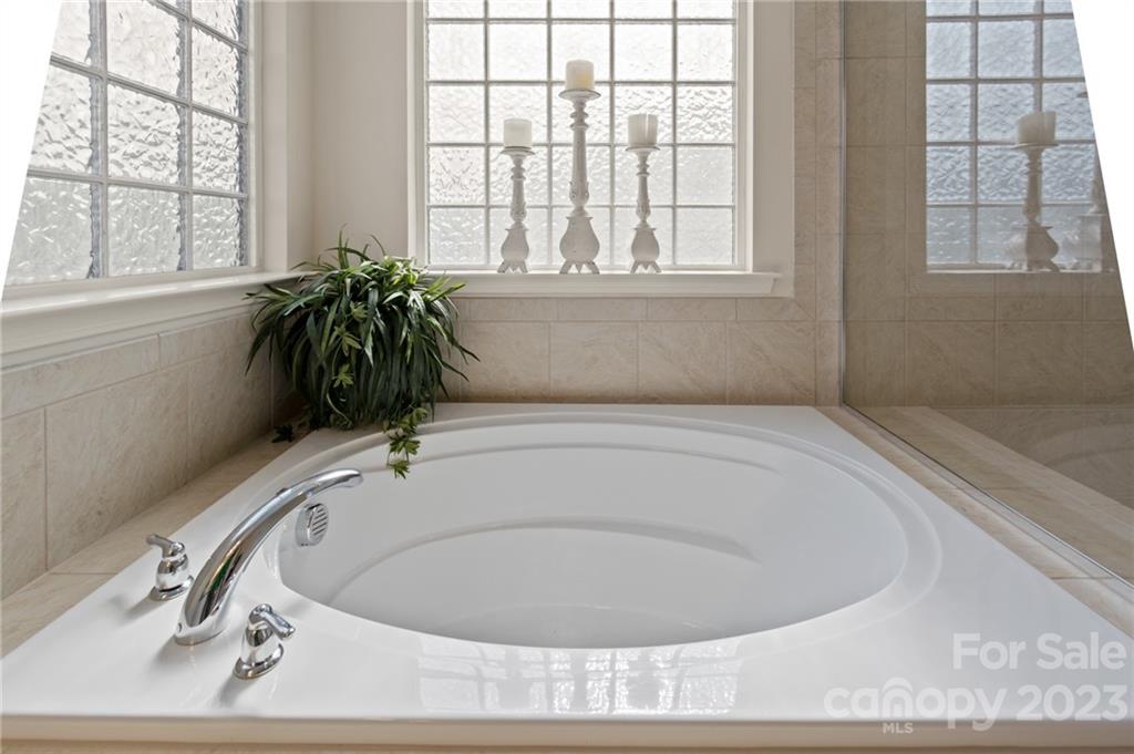 Cameron Creek - Residential