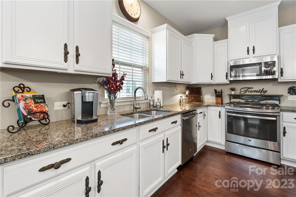 Cameron Creek - Residential