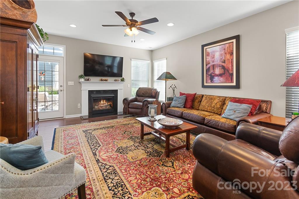 Cameron Creek - Residential