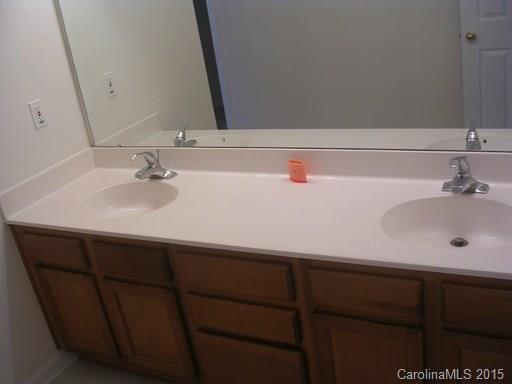 Ravenwood - Residential Lease