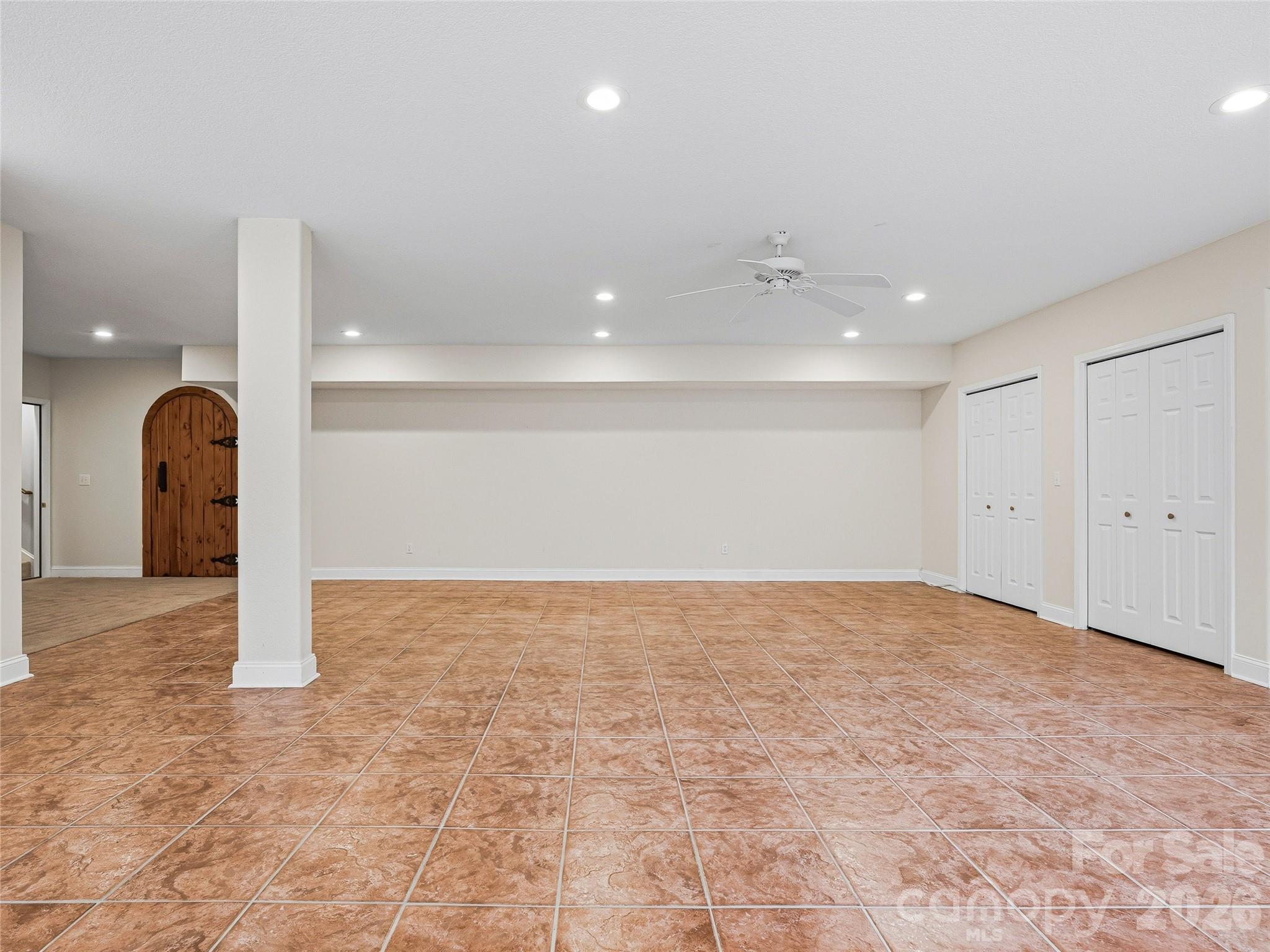 Red Fox - Residential