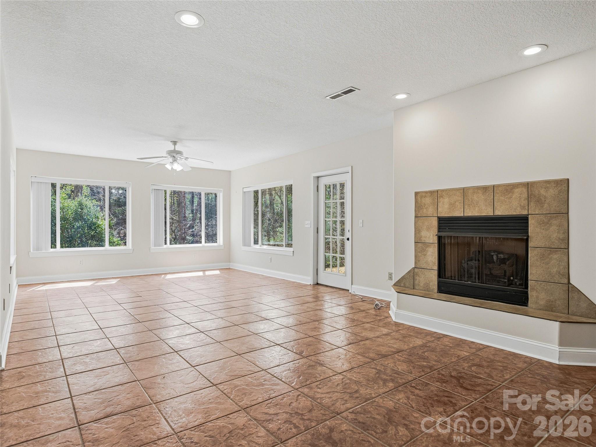 Red Fox - Residential