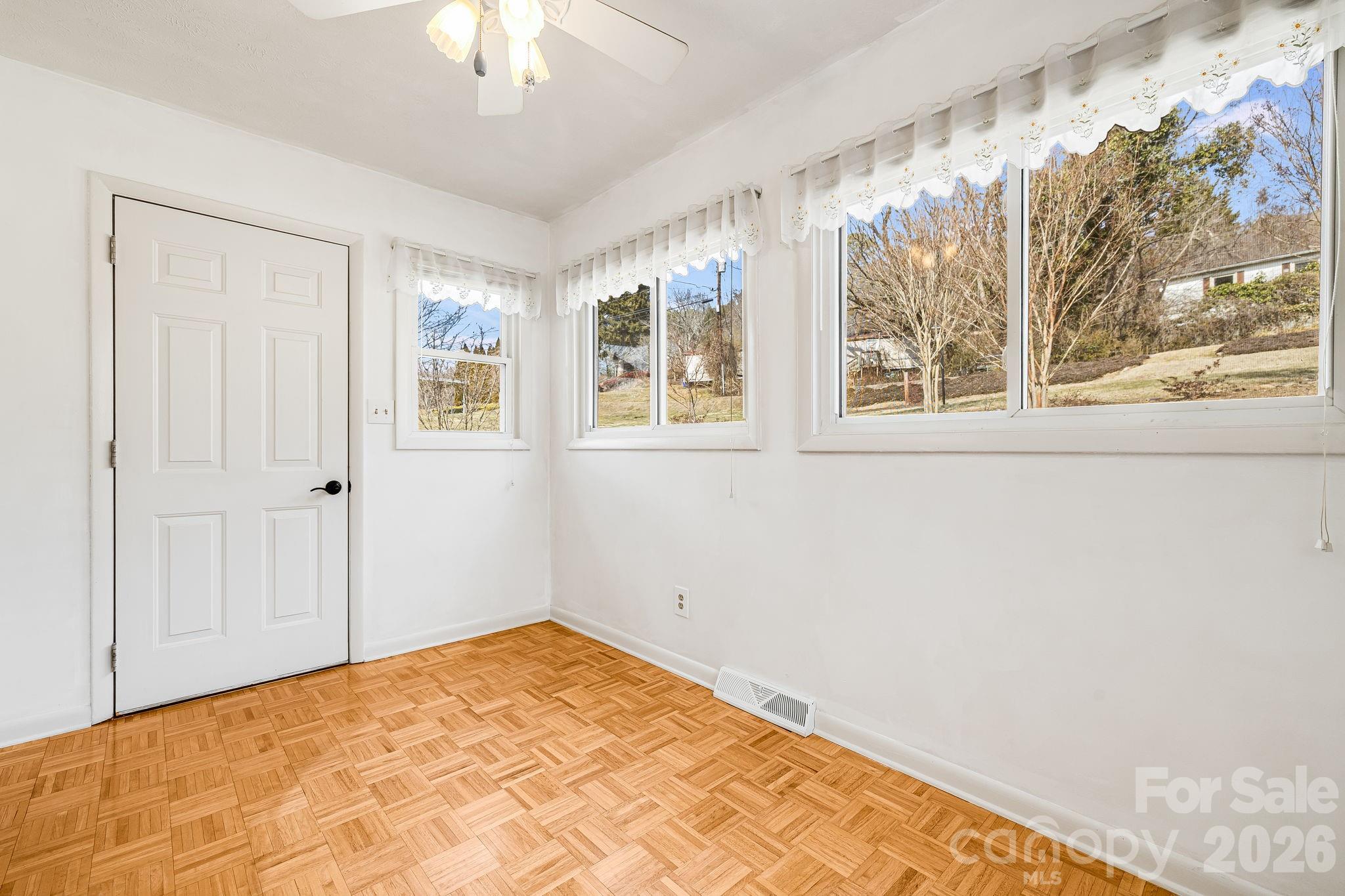 Mountain View Park - Residential