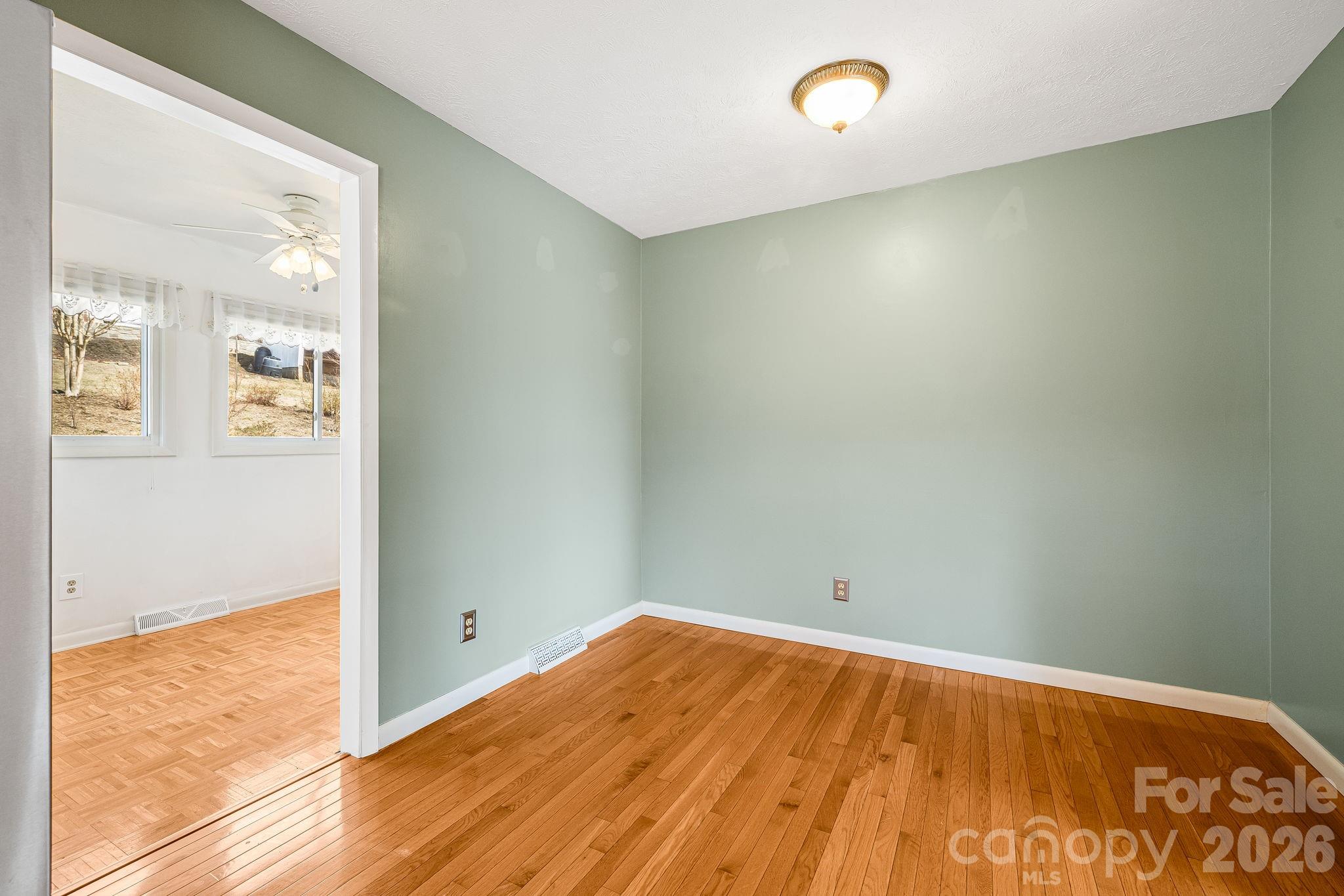 Mountain View Park - Residential